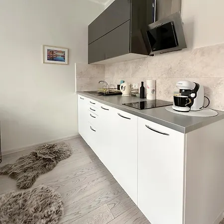 Cloud 9 King Size Bed-old Town View Appartement *
