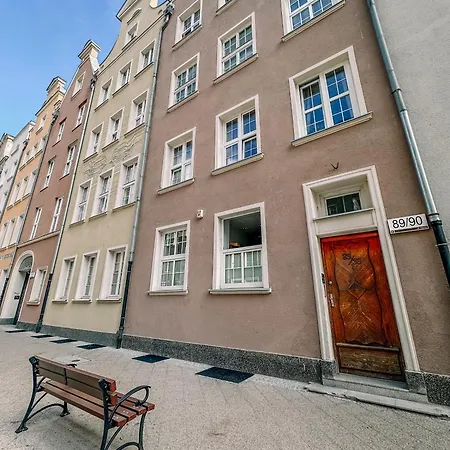 Cloud 9 Ogarna King Size Bed-Old Town View Gdansk Apartment Danzig